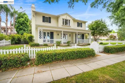 3064 Redbridge Rd photo 2