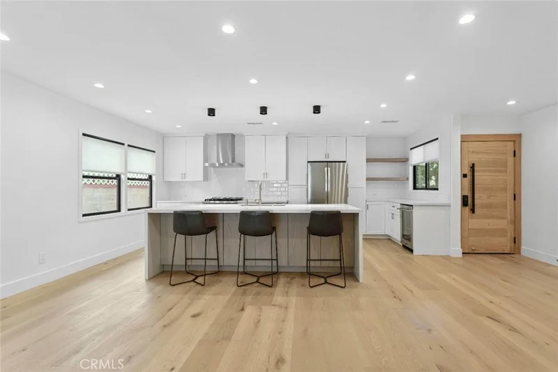 13355 Debby St photo 2