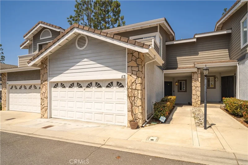 113 Autumn Oaks Lane