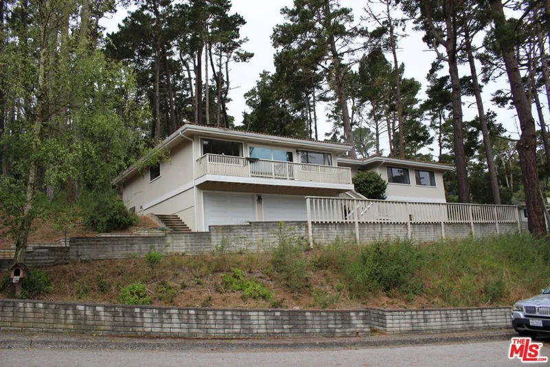 Photo 2 of 1 Greenwood Way
