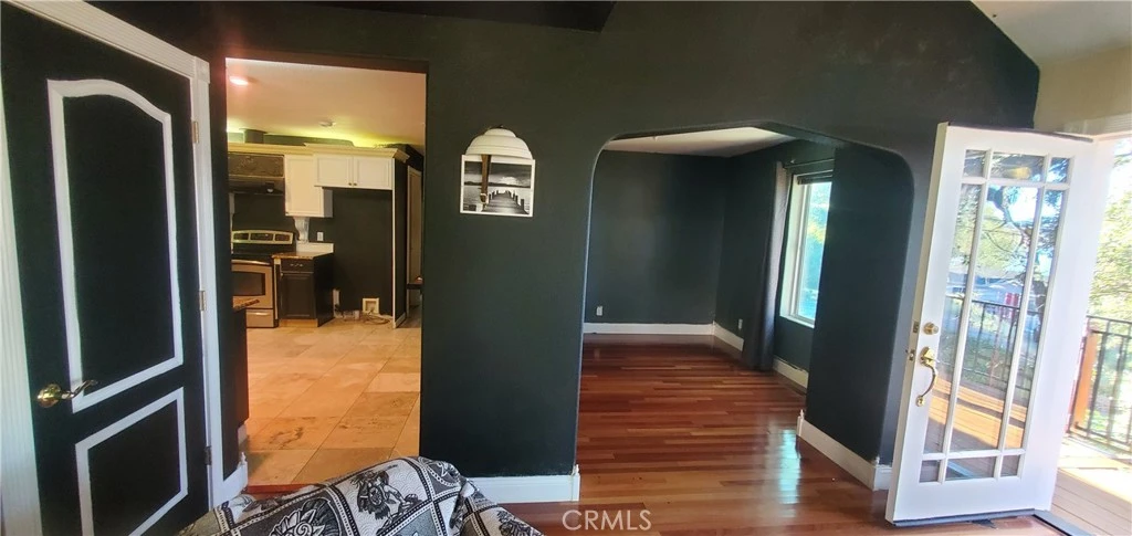 Interior 2