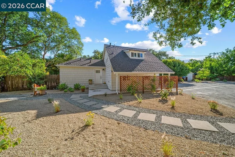 1409 Walden Rd