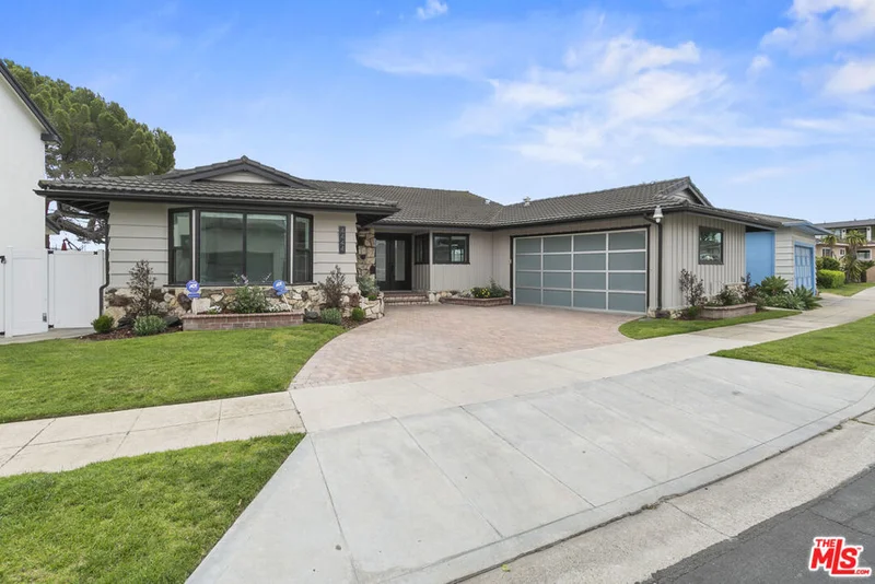 4444 Don Felipe Drive