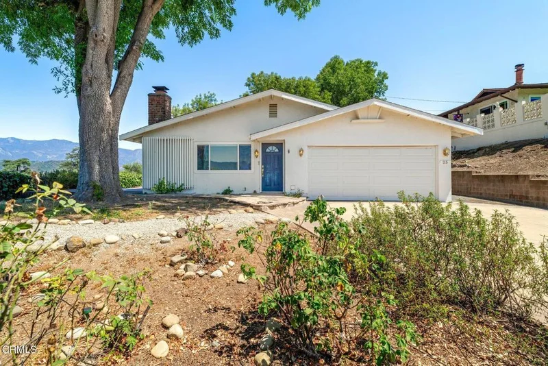 25 Hill Street, Oak View, CA 93022