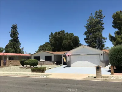 1480 Brentwood photo 2