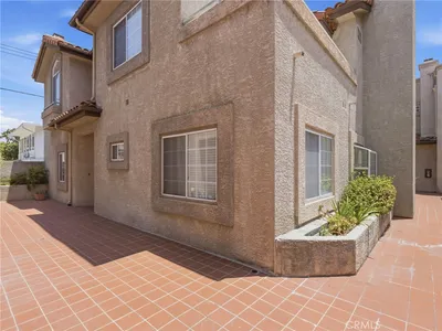 528 N Stoneman