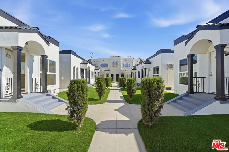 3020 W 12th Street 3020 1/2