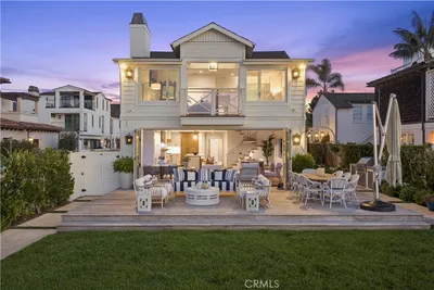 1519 E Bay
