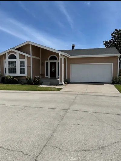 19842 Emerald Creek