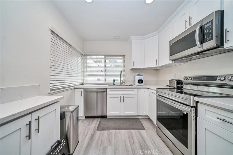 2346 Coventry Cir., #18