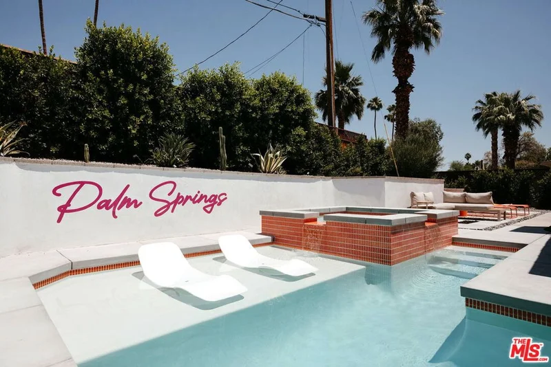 900 S Nueva Vista Drive, Palm Springs, CA 92264
