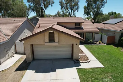 1369 Reservoir