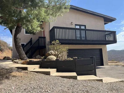 11333 Oak Creek Dr.