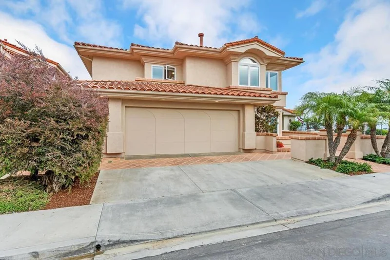 7564 Navigator Cir photo 2