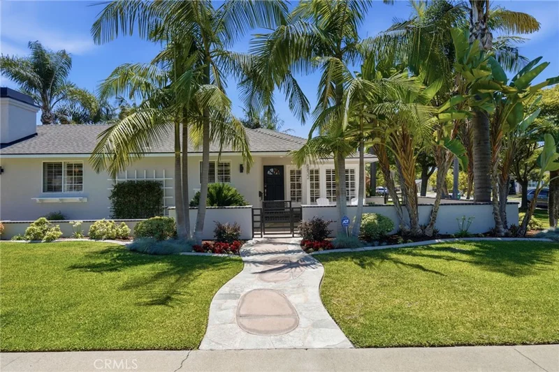 5832 E. Conant St., Long Beach, CA 90808