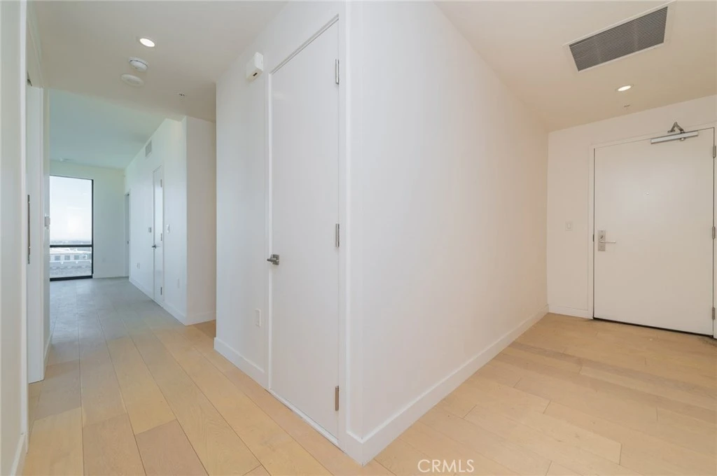 Interior 2