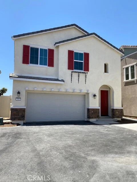 934 Helena Ridge