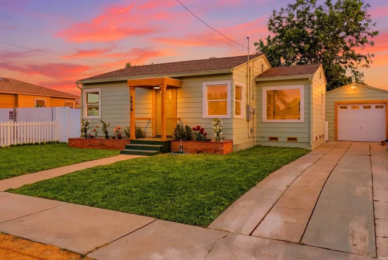 7570 Cuyamaca Avenue, Lemon Grove, CA 91945