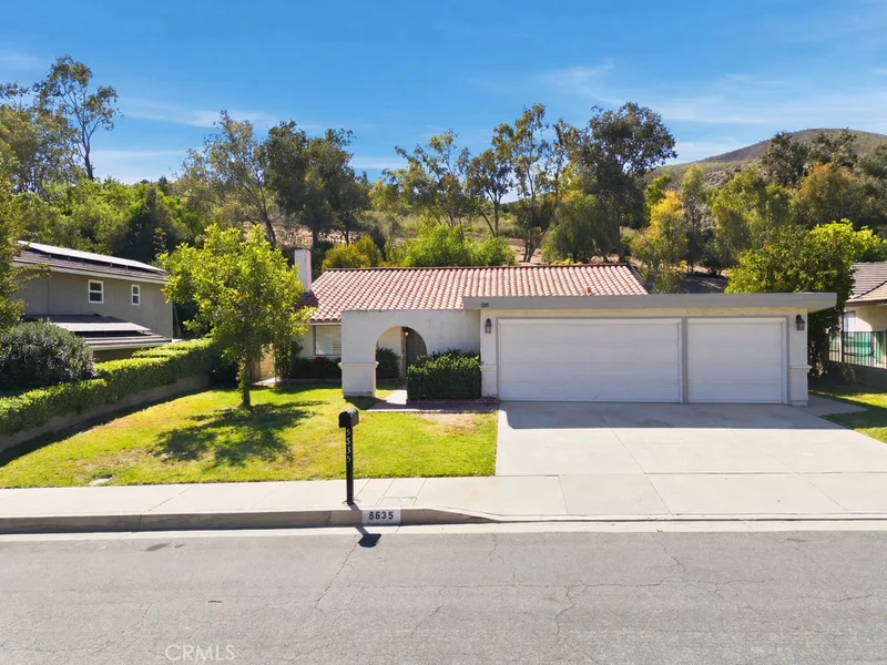5835 Cardoza Drive, Westlake Village, CA 91362