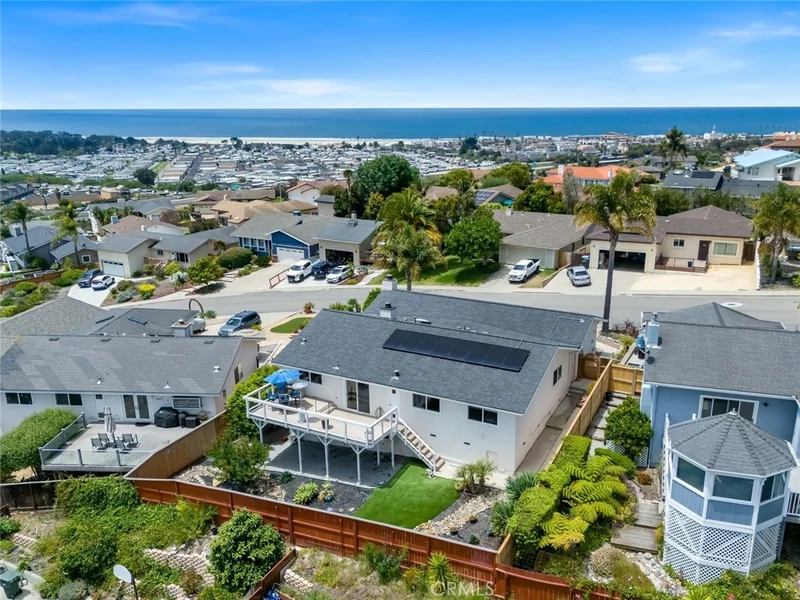120 Surf St., Pismo Beach, CA 93449