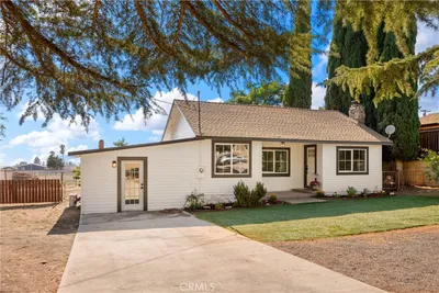 10269 Live Oak Avenue