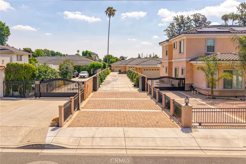 Photo 2 of 5428 Temple City Boulevard