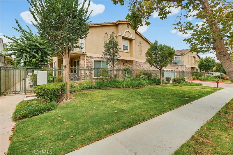 20809 Seine 4, Lakewood, CA 90715