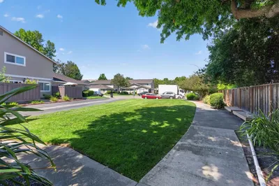 378 San Miguel Court 2