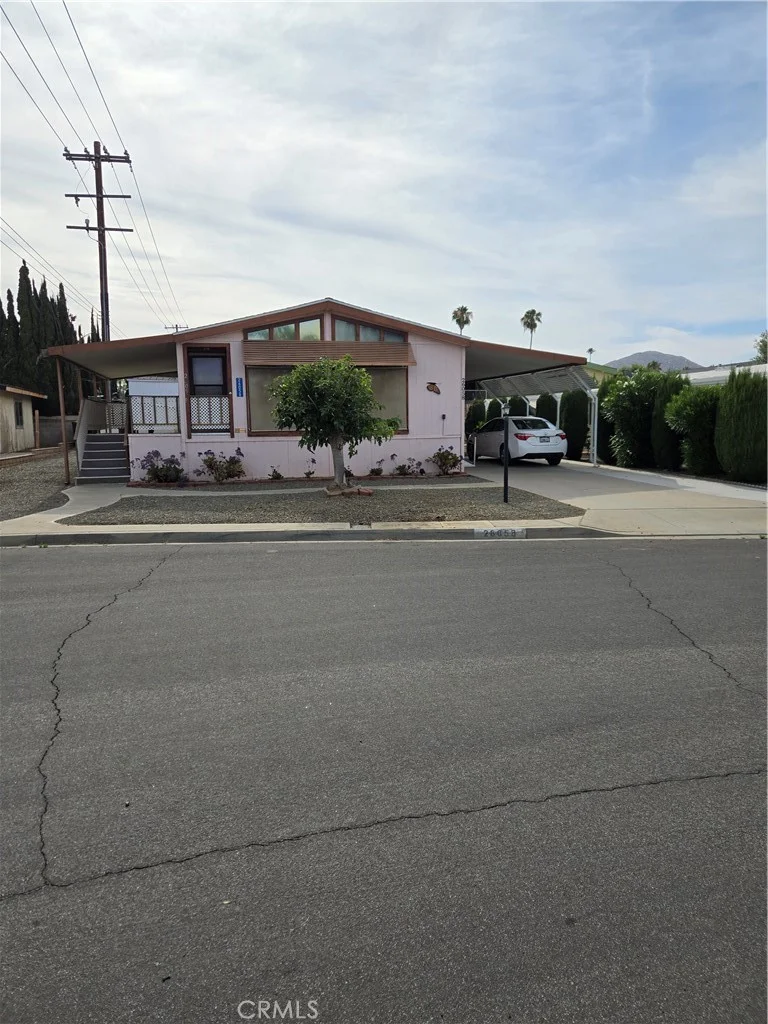 Photo 2 of 26058 Fountain Palm Drive
