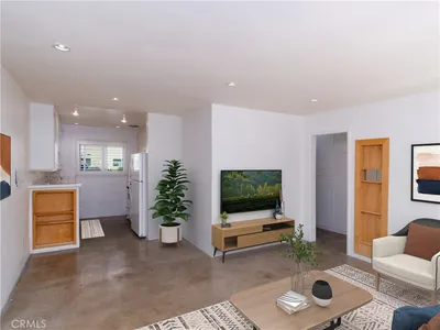 7129 Coldwater Canyon 8 photo 2