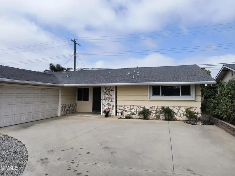 1961 Mono Street, Oxnard, CA 93036