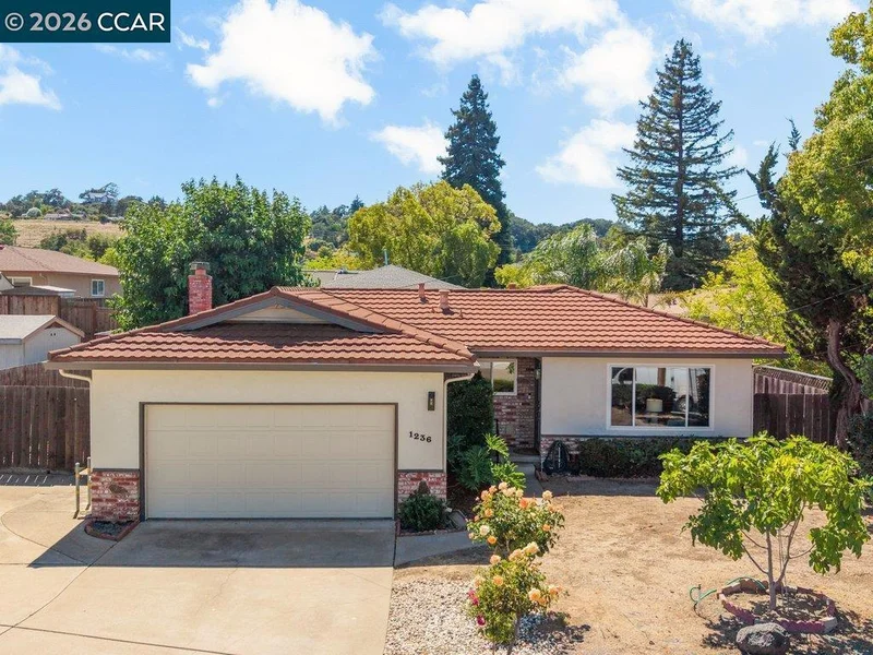 1236 Rolling Hill Ct, Martinez, CA 94553