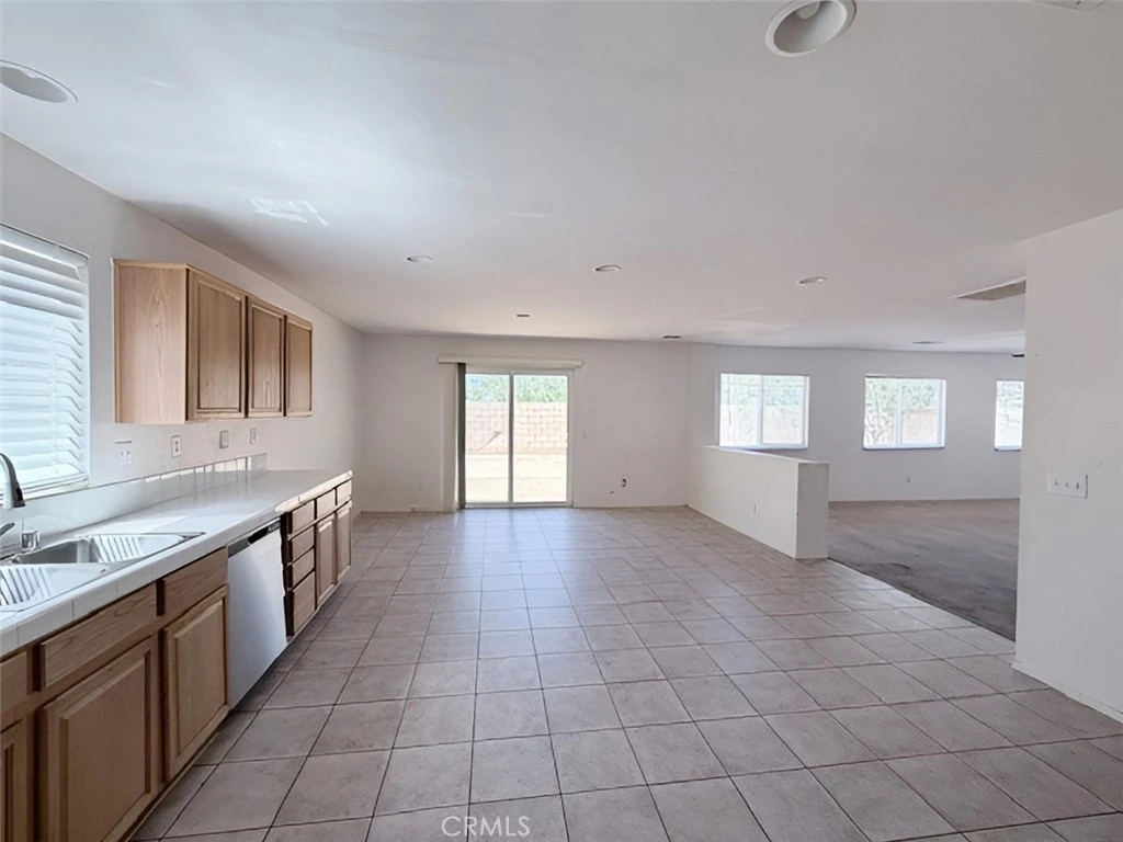 Interior 2