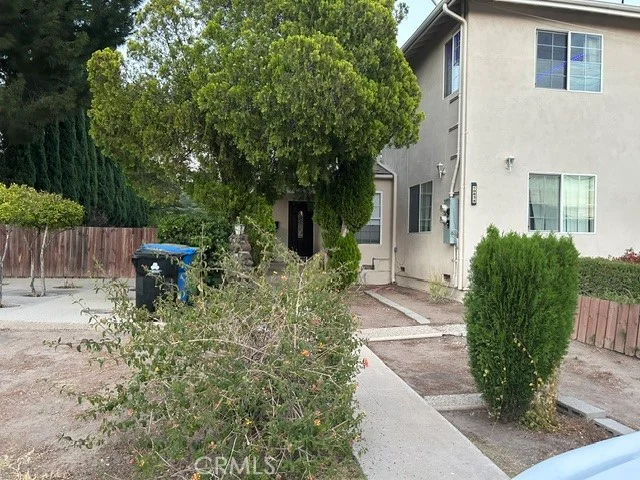 10834 Encino