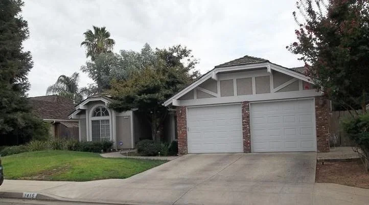 1415 E Portland Avenue, Fresno, CA 93720