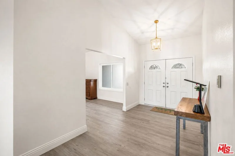 17493 Kaison Circle photo 2
