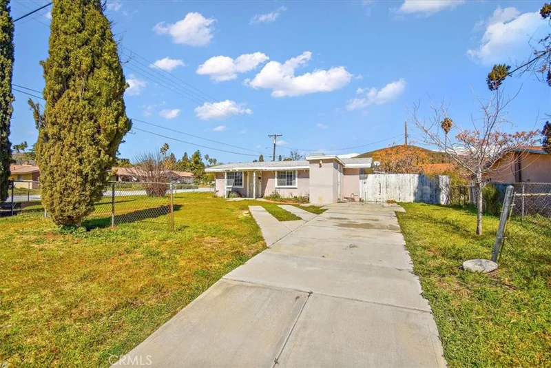 415 E Indian School, Banning, CA 92220