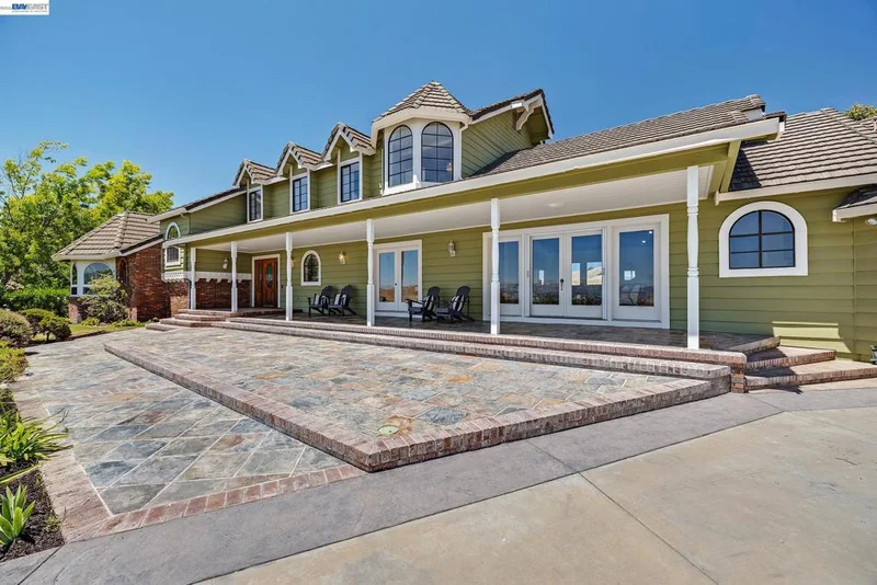 3343 Little Valley Rd