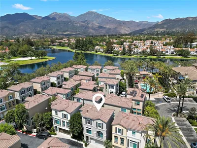205 Montana del Lago Drive