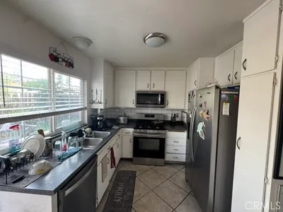 10570 White Oak photo 2