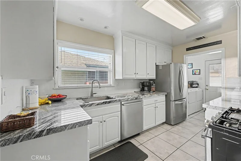 4629 Dunrobin Avenue, Lakewood, CA 90713