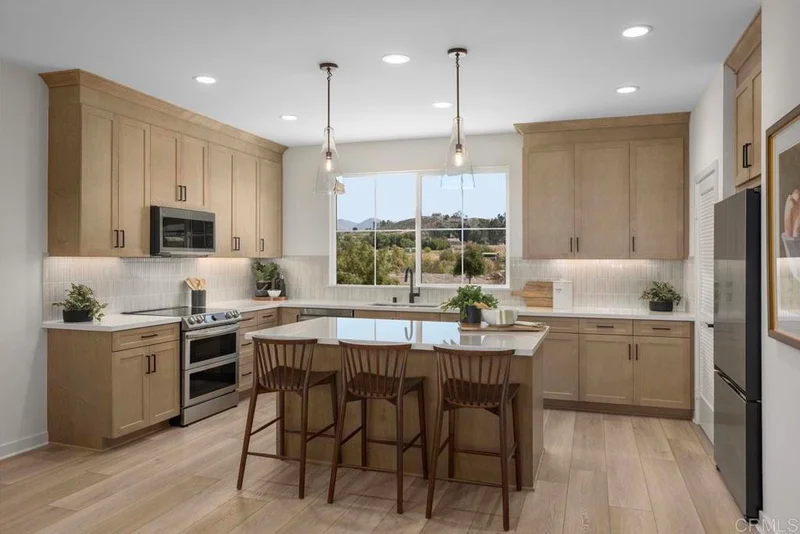 2564 Delphinium Lane