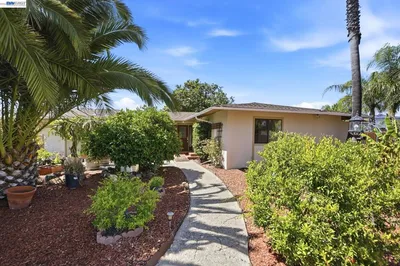 893 Bel Marin Keys Blvd