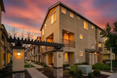 1297 Coyote Creek Way photo 2