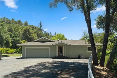 800 Sunset Lane