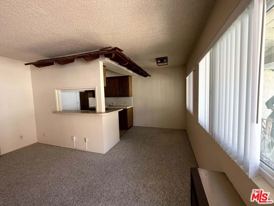 Interior 2