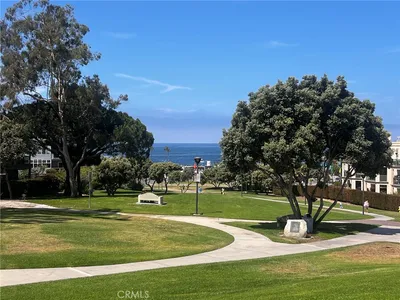 301 Diamond B photo 2