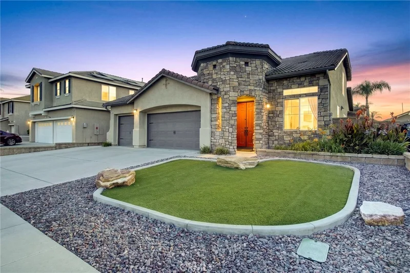 6839 Waterlily Court