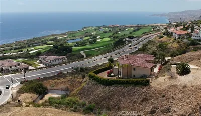 3231 Palos Verdes S