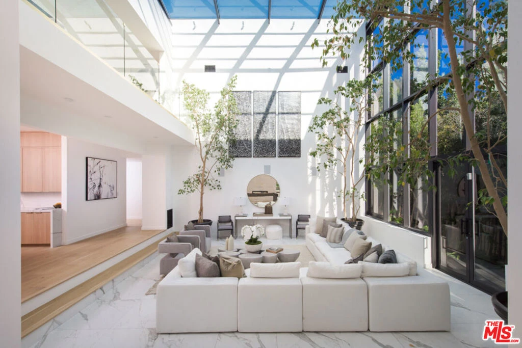 Interior 1